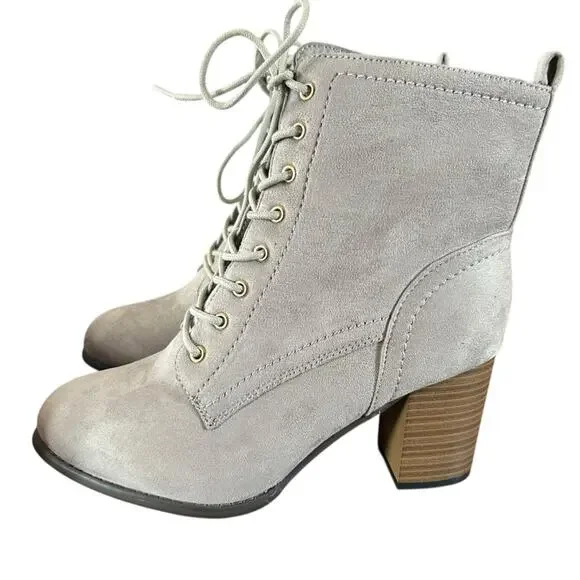 Journey Collection Baylor Lace Up Combat Heeled Bootie Gray NEW 8.5 WIDE - Picture 6 of 10
